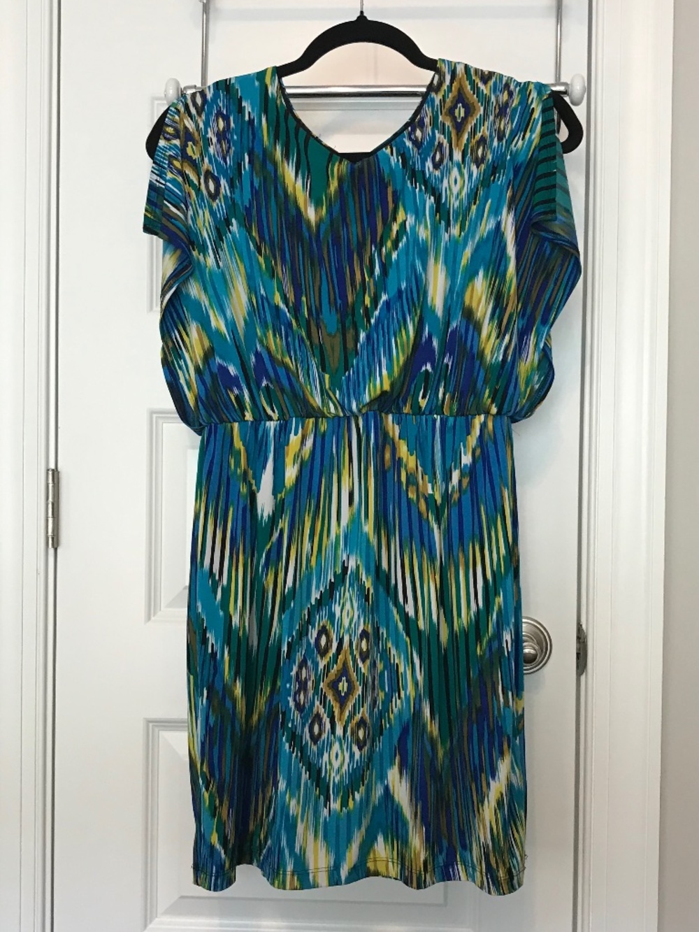 Sweet Storm batwing sleeve v-neck midi dress in rich blue & green patterns (L)